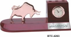 Rose Golf Finish Bull Desk Organizer With Clock BTC - 4263