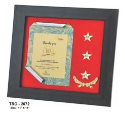 Golden Scroll Plate Plaque With Stars  TRO - 2672