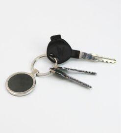 Metal Round Keychain (Black/Silver) GC H508