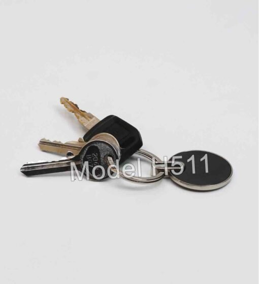Round Metal Keychain (Black/Silver) GC H511