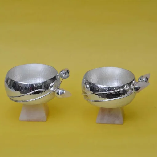 Pebble Bowl With Pyramid- Set of 2
