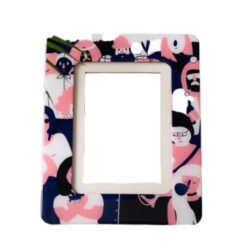 Photo Frame - Pastel people