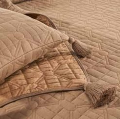 Pluchi Decor & Bedding Diamond Linked PLBCDL46 Deep Oat & Catawood Stone