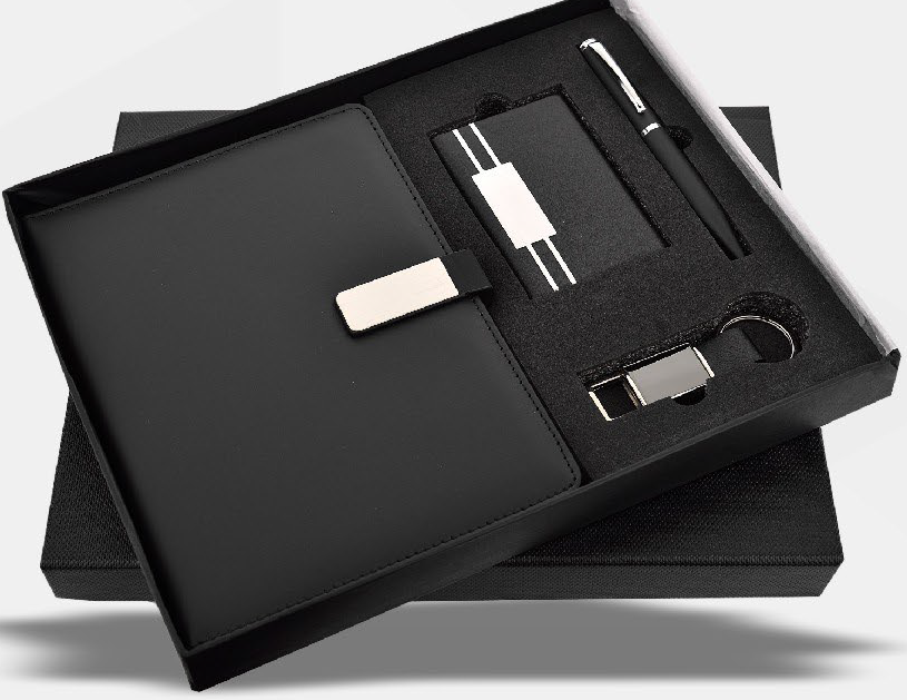 4 in1 Black Gift Set GCSR231