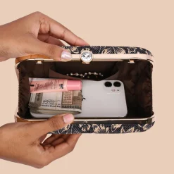 Flomotif Clutch 13 Flomotif Clutch