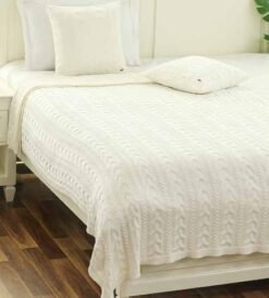 Pluchi Classical Cable Knitted Blanket & Cushion Gift Sets TCCCLSI011